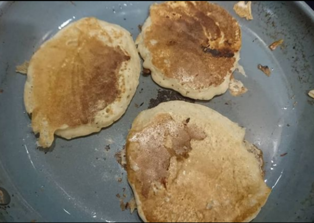 Vegan pancake recipe - simple and delicious - Eco Thrifty Living